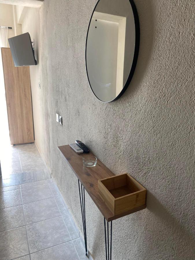Sun & Sea Apartment Nea Iraklia Bagian luar foto