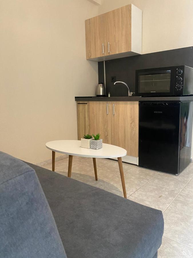 Sun & Sea Apartment Nea Iraklia Bagian luar foto