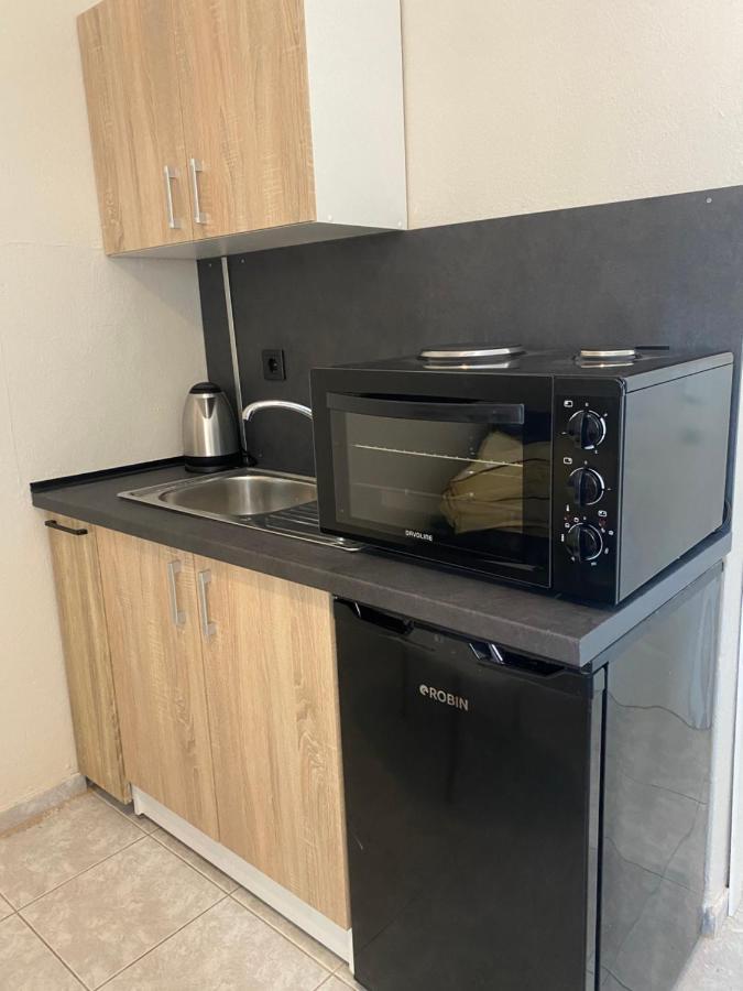 Sun & Sea Apartment Nea Iraklia Bagian luar foto
