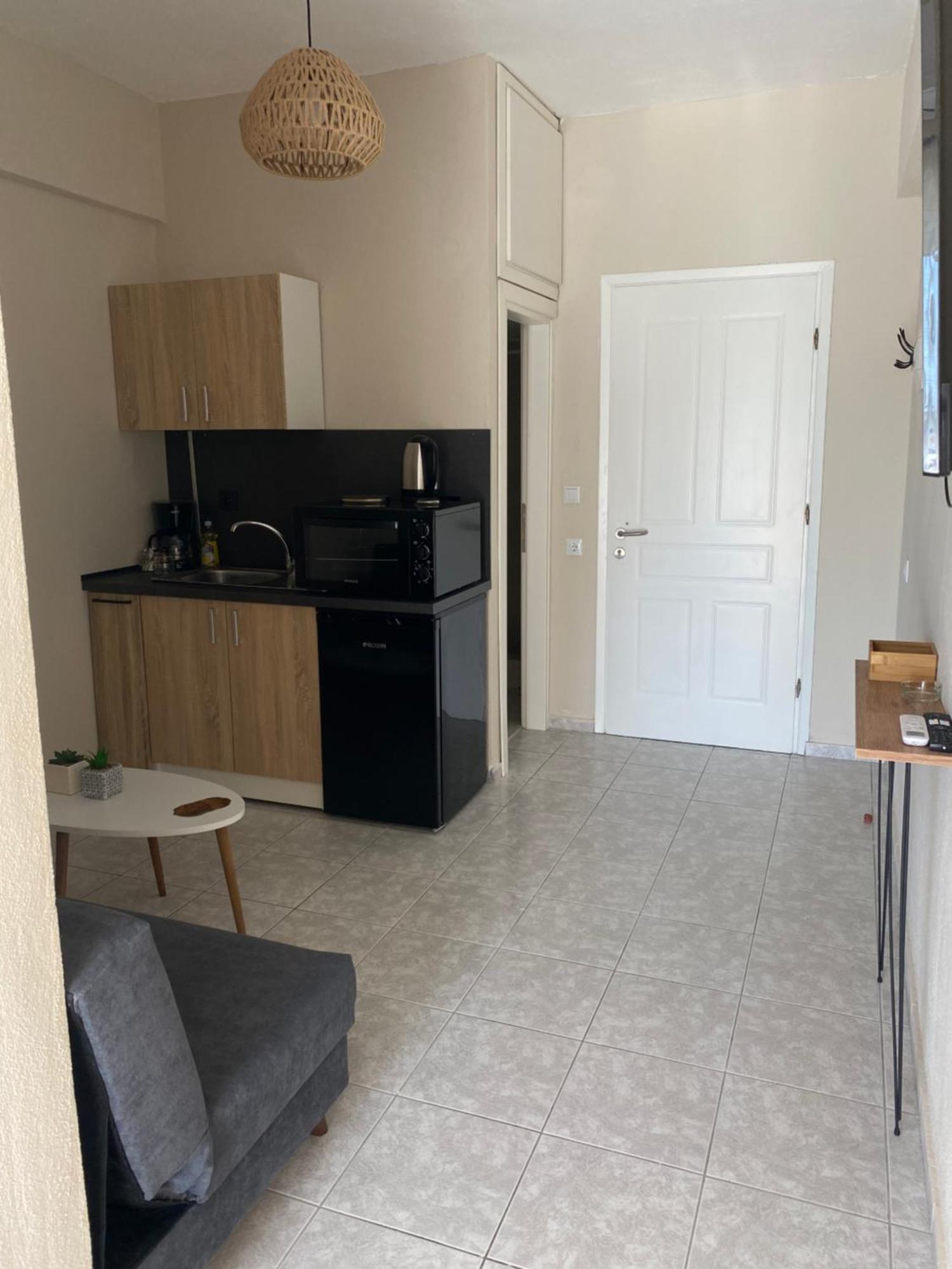 Sun & Sea Apartment Nea Iraklia Bagian luar foto