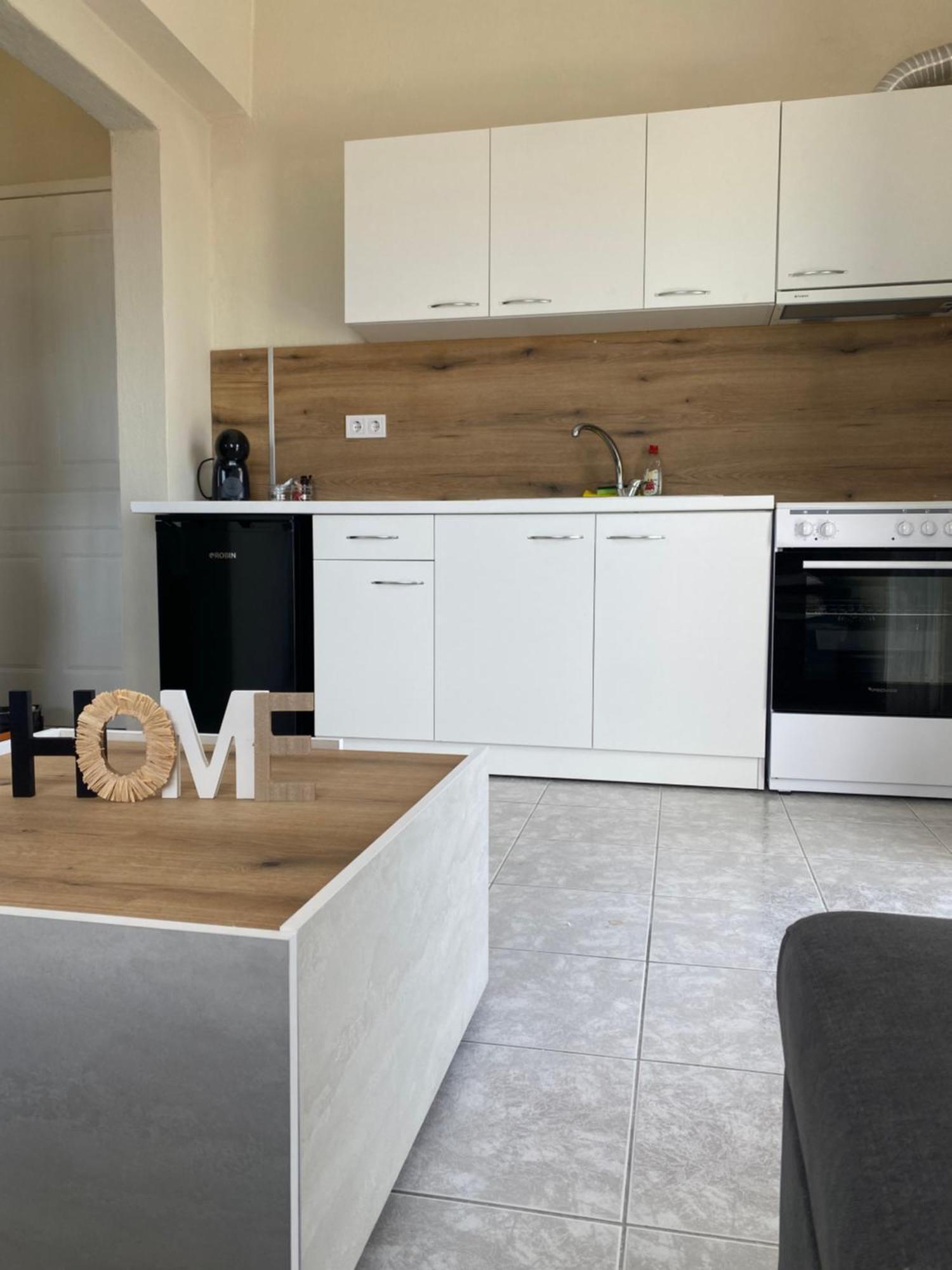 Sun & Sea Apartment Nea Iraklia Bagian luar foto