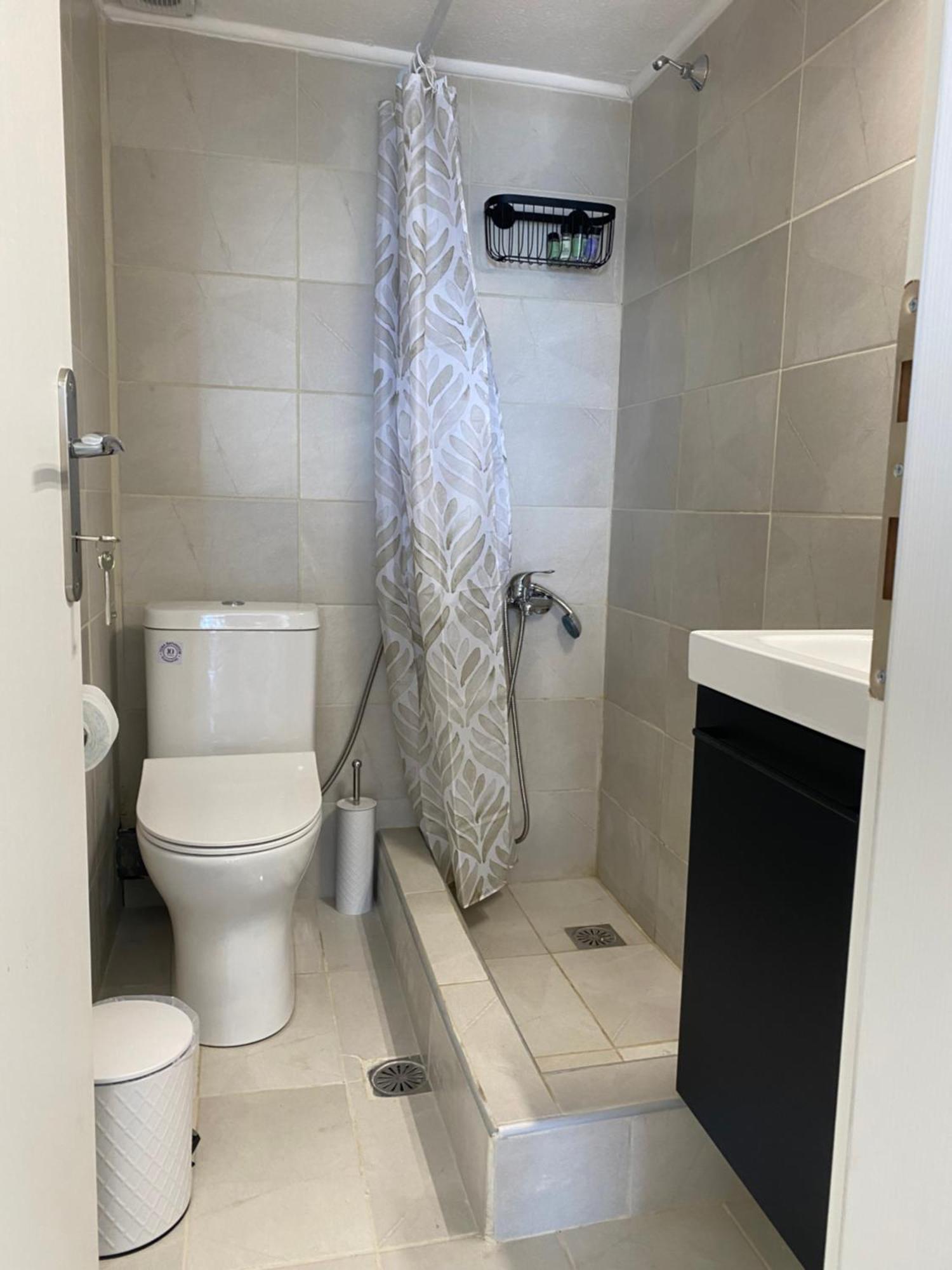 Sun & Sea Apartment Nea Iraklia Bagian luar foto