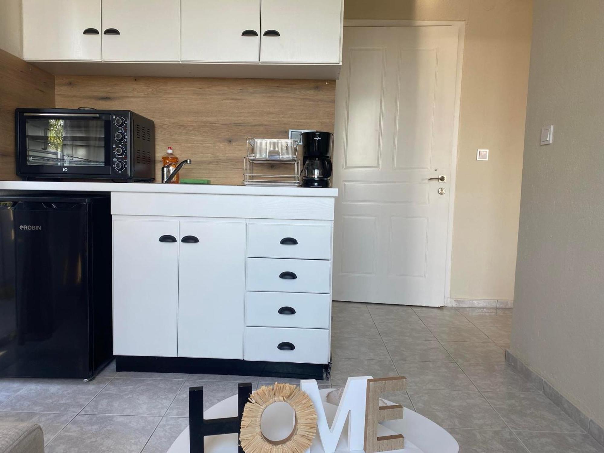 Sun & Sea Apartment Nea Iraklia Bagian luar foto